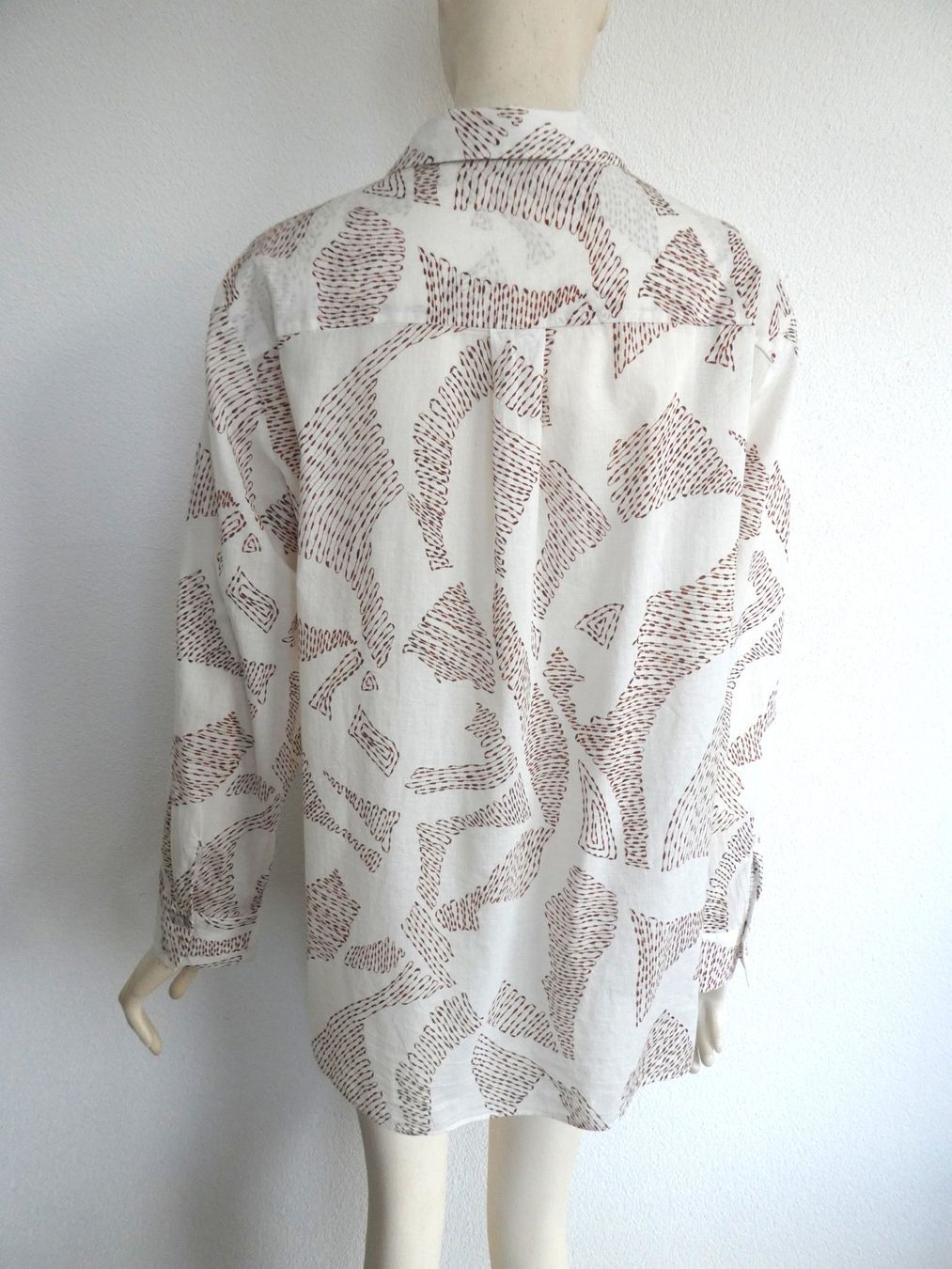 Massimo Dutti Camicette: Massimo Dutti BW Bluse neuwertig, Gr. 44 – Usato da Berneck venduto da chouchou1415 4