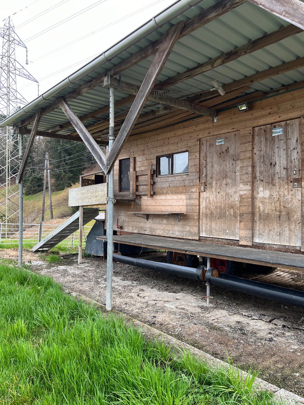 Rimorchi: Ziegenmelkstand Mobil – Usato da altendorf venduto da jojo2009 6