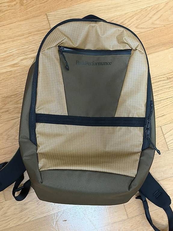 Zaini: PeakPerformance allDay Backpack 18.5L – Usato da Neuenhof venduto da ste_6gmv