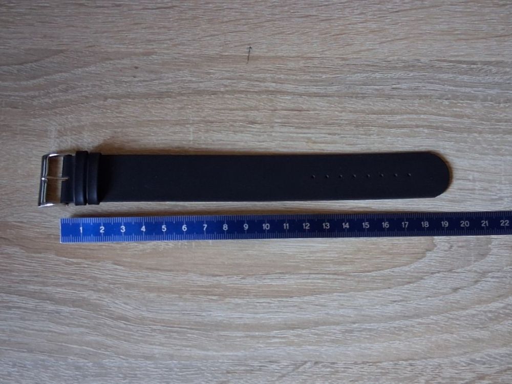 Bracciali & Braccialetti: 24mm Bracelet de montre en cuir – Nuovo (secondo la descrizione) da Biel/Bienne venduto da mod_c76f