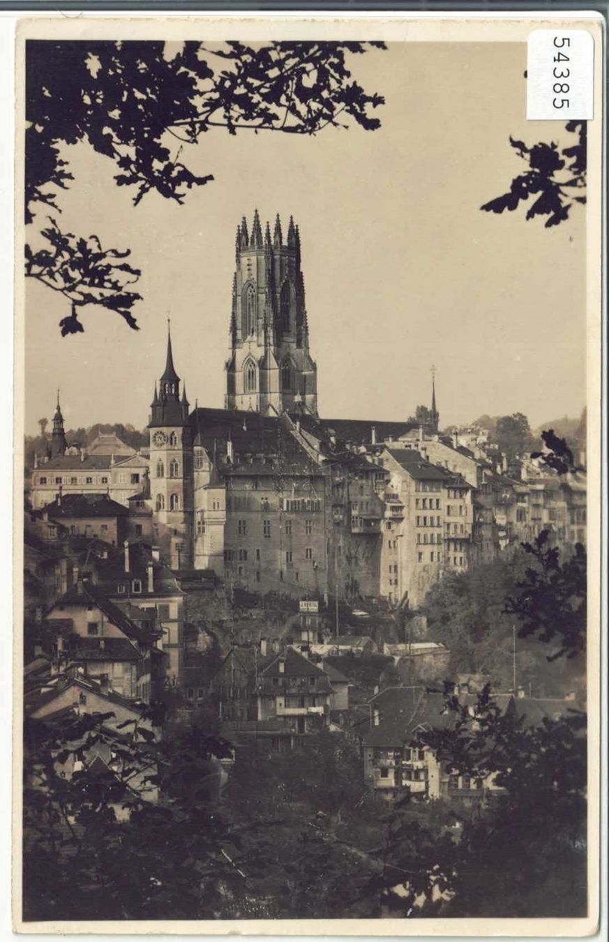 Cartes postales: Fribourg - Le Cathedrale – D'occasion à Ettingen par Kartenplanet