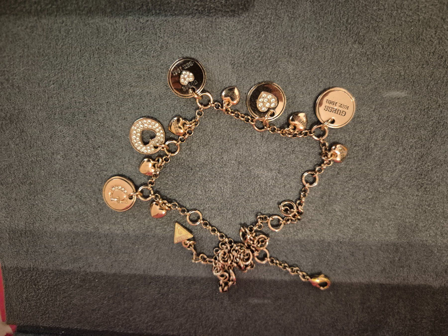 Guess Ketten: Collana Guess – Gebraucht aus Gampel von ven_s5lq