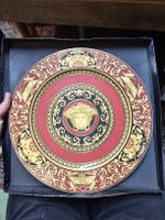 Versace Teller 30cm Medusa Red Sammlerstück unbenutzt (D)