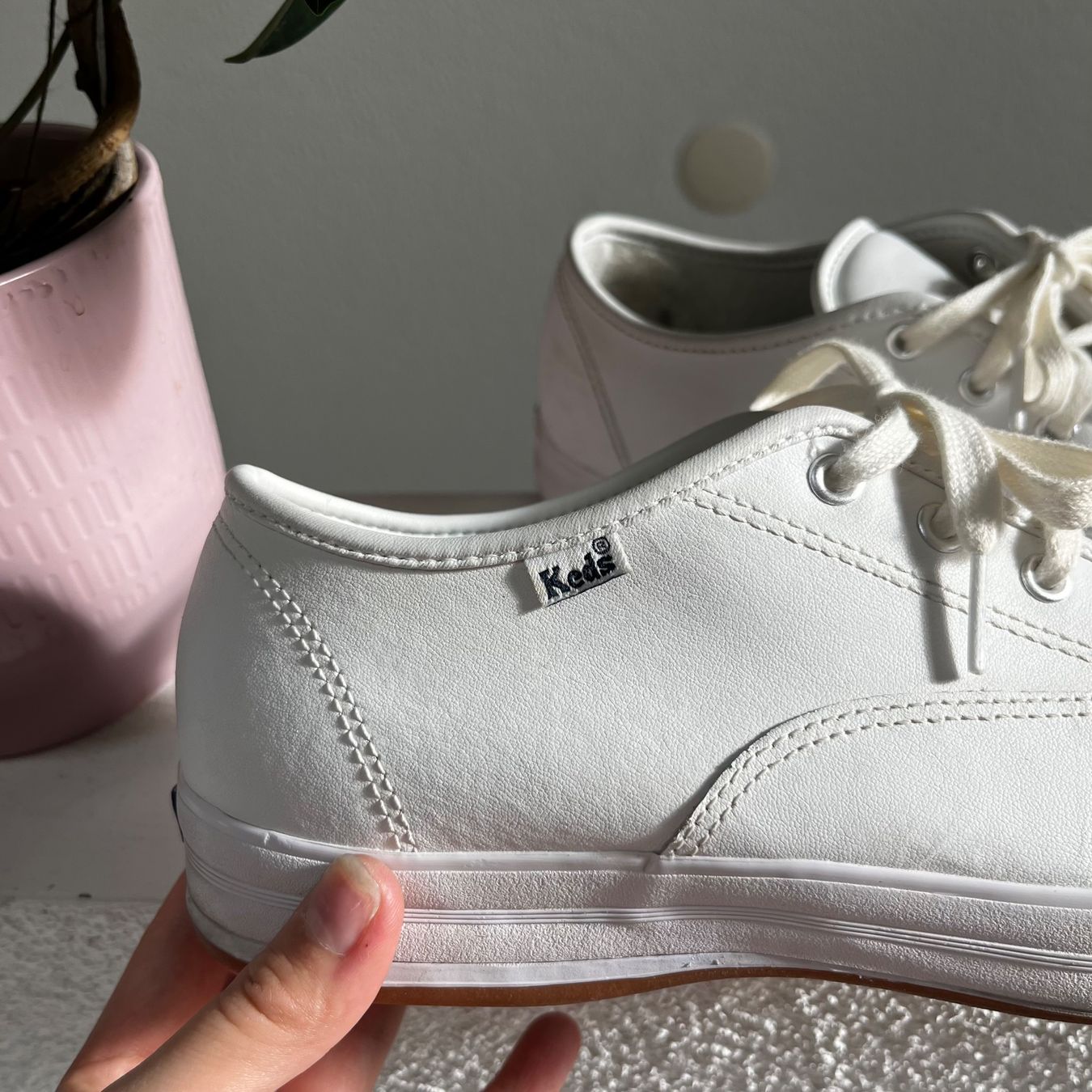 Scarpe da donna: Weisse Keds Lederschuhe, Grösse 40 – Usato da Dietikon venduto da coolstory 1