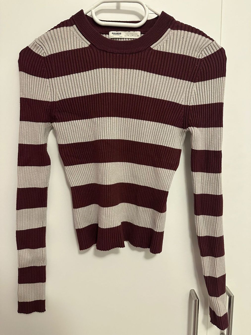 Pull&Bear Maglioni & Felpe: Pull&Bear Strickpullover, gestreift, bordeaux/beige, M – Usato da Brittnau venduto da fab_vy6c 2