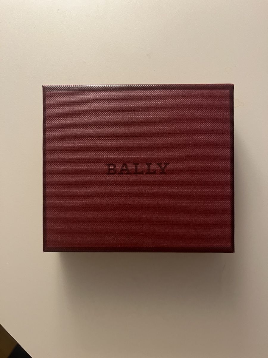 Altro per la casa: Bally Box - Perfect for Storage or Gifts! – Usato da Zürich venduto da MariKondo