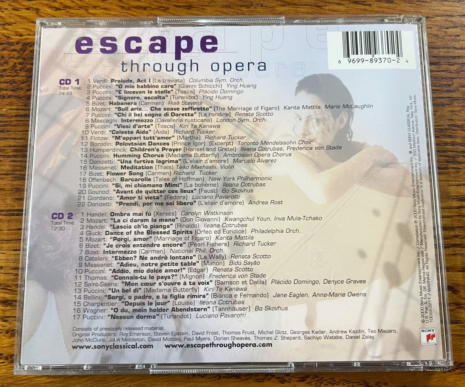 CDs: Escape Through Opera CD – Gebraucht aus Oftringen von Vucki 1