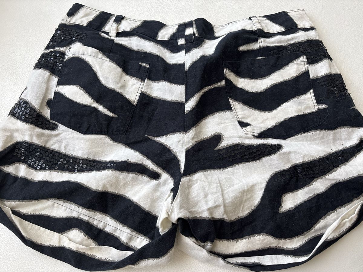 Calvin Klein Hosen: Calvin Klein Shorts, Zebra muster – Gebraucht aus Nebikon von Draga25 6