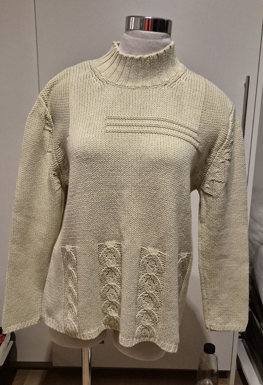 Maglioni & Felpe: JOY Strickpullover, Winterpullover, Gr. 44, Top Zustand! – Usato da Neuhausen venduto da gud_sx99
