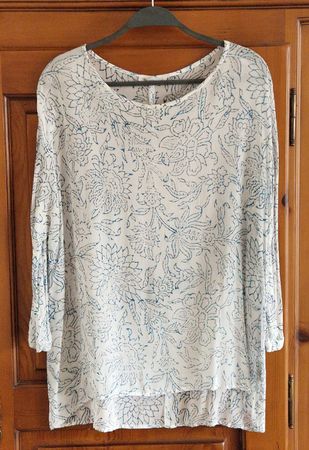 Nile Bluse aus Viscose, Gr. S, Sommerlich & leicht!