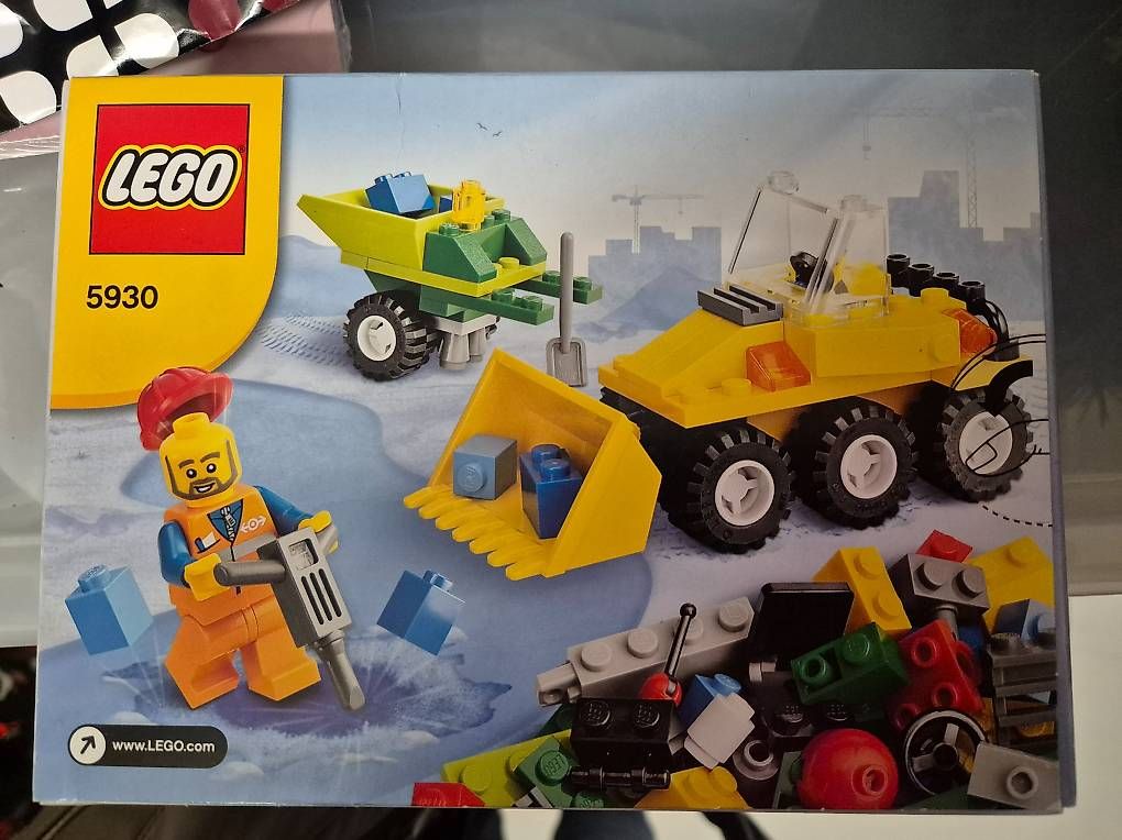 Jeux de construction: Lego neuf numéro 5930 – D'occasion à Chavannes-de-Bogis par sbioley