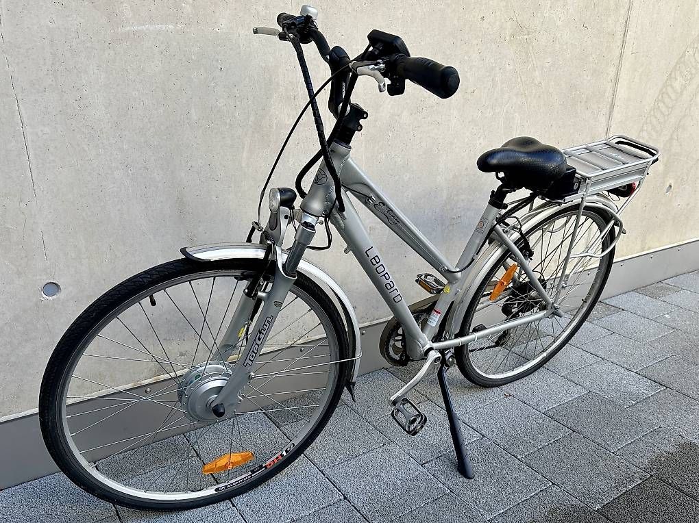 Biciclette: Leopard E-Bike / E-Touring  fahrbereit, mit Ladegerät – Usato da Liestal venduto da Tiger67 1