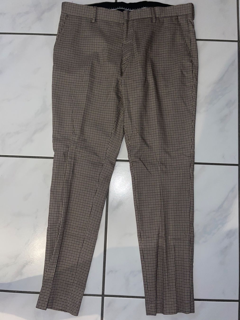 We Pantaloni: Hose – Nuovo (secondo la descrizione) da Derendingen venduto da ivanvero19