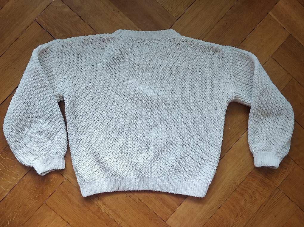 H&M Pullover & Sweatshirts: Pull fille H&M 134/140 – Gebraucht aus Chêne Bougeries von guimzou 1