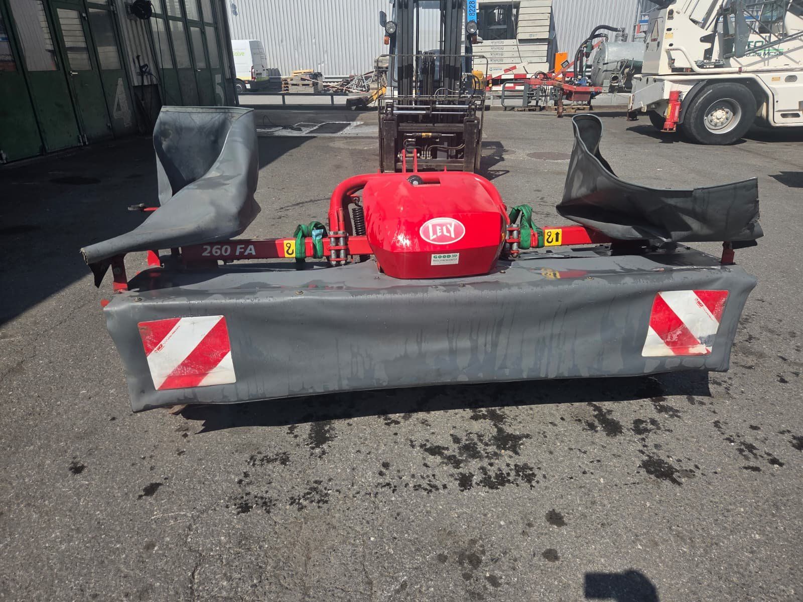 Lely Tutte le macchine: Mähwerk/Scheibenmäher Lely 260 FA – Usato da Mels venduto da lad_8ctm 6