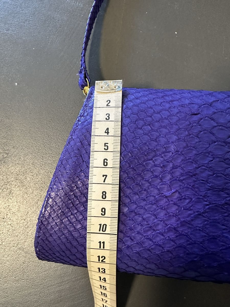 Taschen für Damen: Lila Pythonleder-Clutch mit Jade-Verzierung - Top Zustand! – Neu (gemäss Beschreibung) aus Hochwald von M-M-S 6