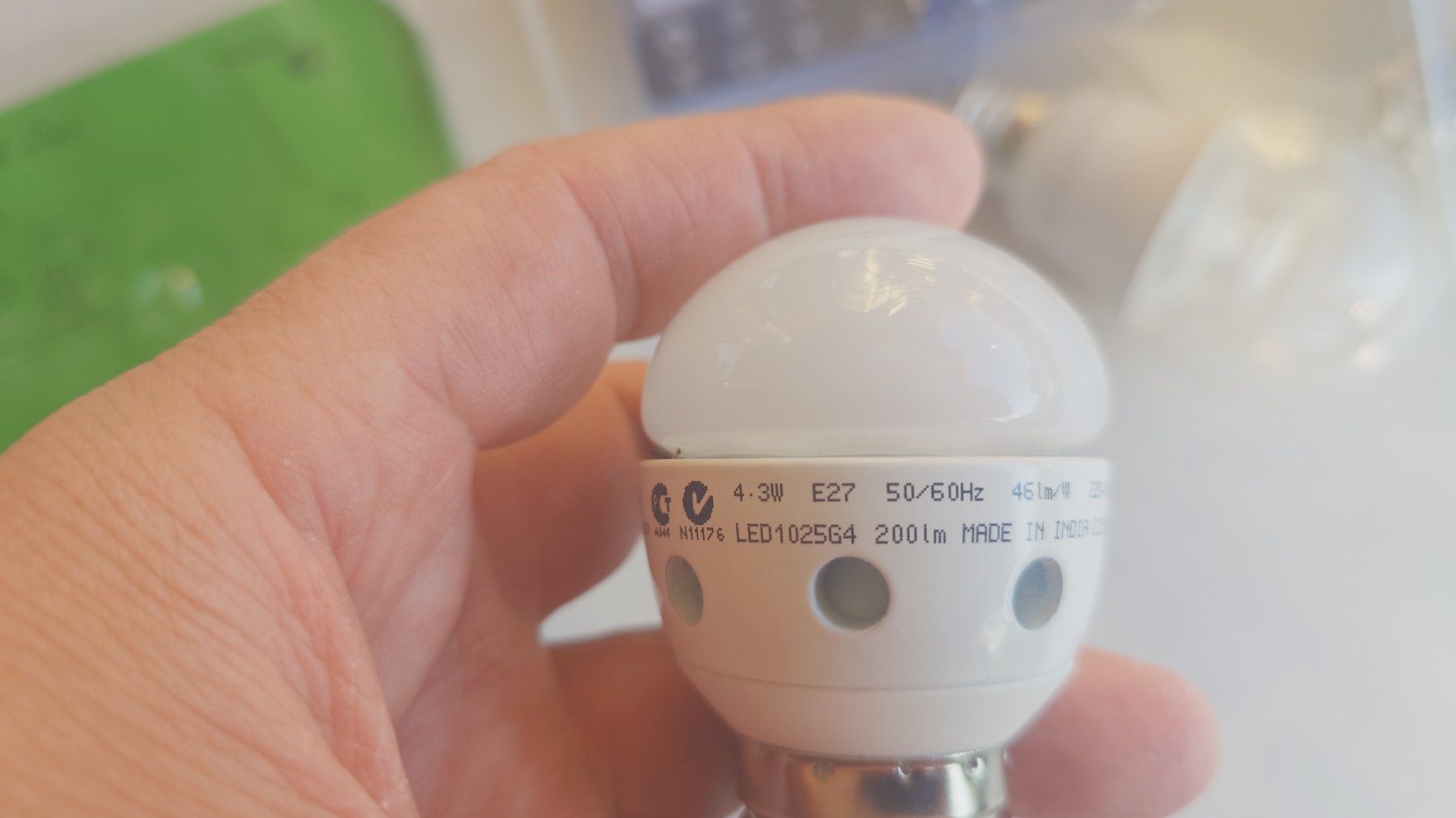 Ikea Lampen: Verschieden E27 LED-Lampen – Gebraucht aus Kirchberg BE von Myford 3