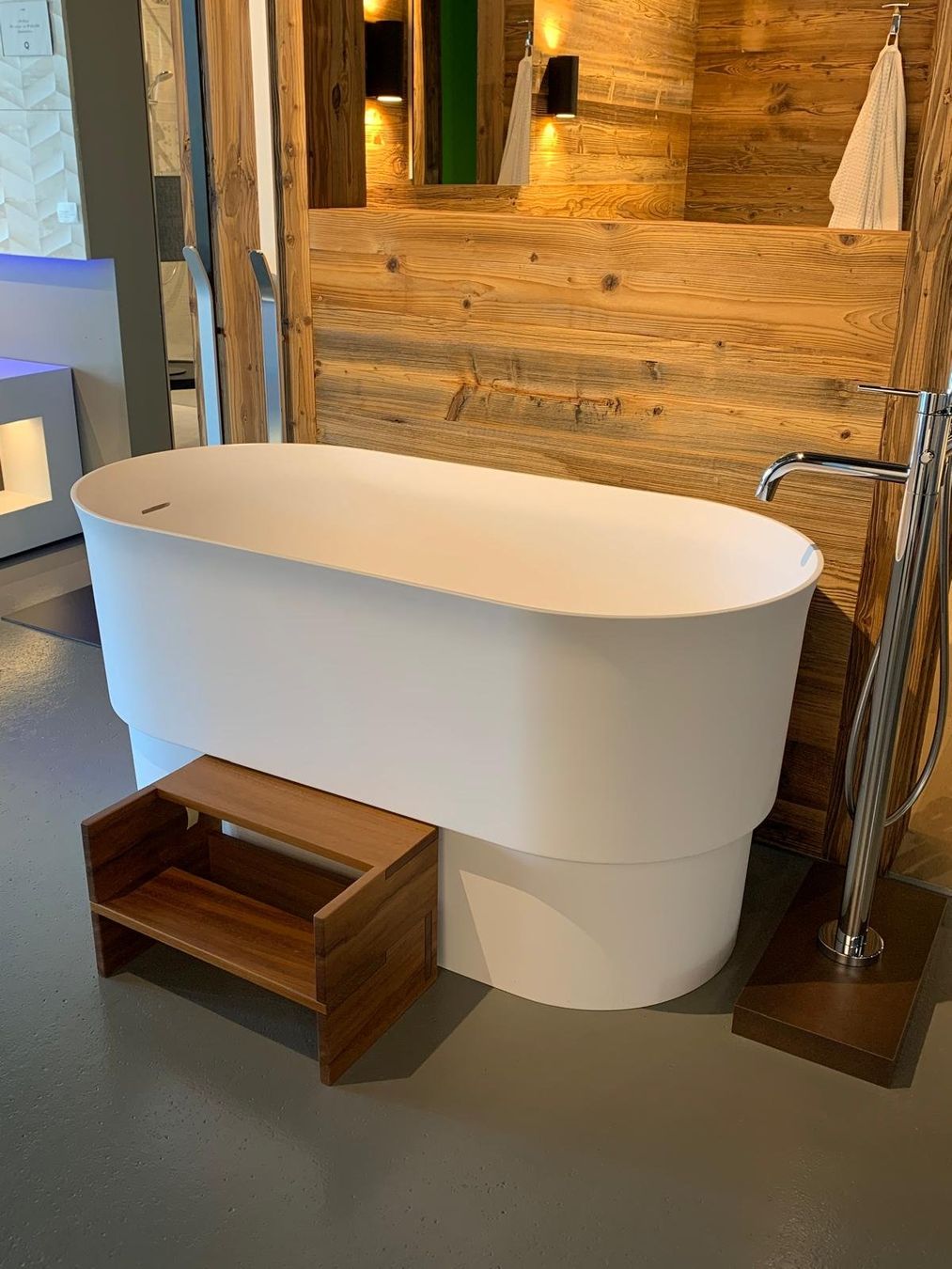 Vasche da bagno: AGAPE Badewanne – Nuovo (secondo la descrizione) da Stans venduto da AQWA_AG