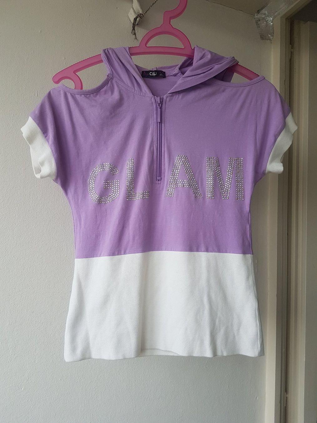 T-shirt: T-shirt original C&U – Usato da Châtelaine venduto da kbabs