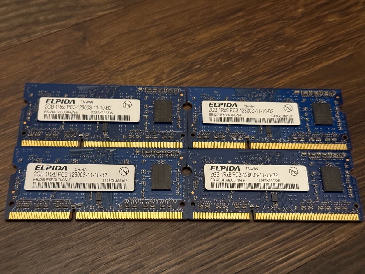 Memoria / RAM: 4x 2GB PC3-12800S DDR3 RAM SODIMM – Usato da Uster venduto da Sasisa