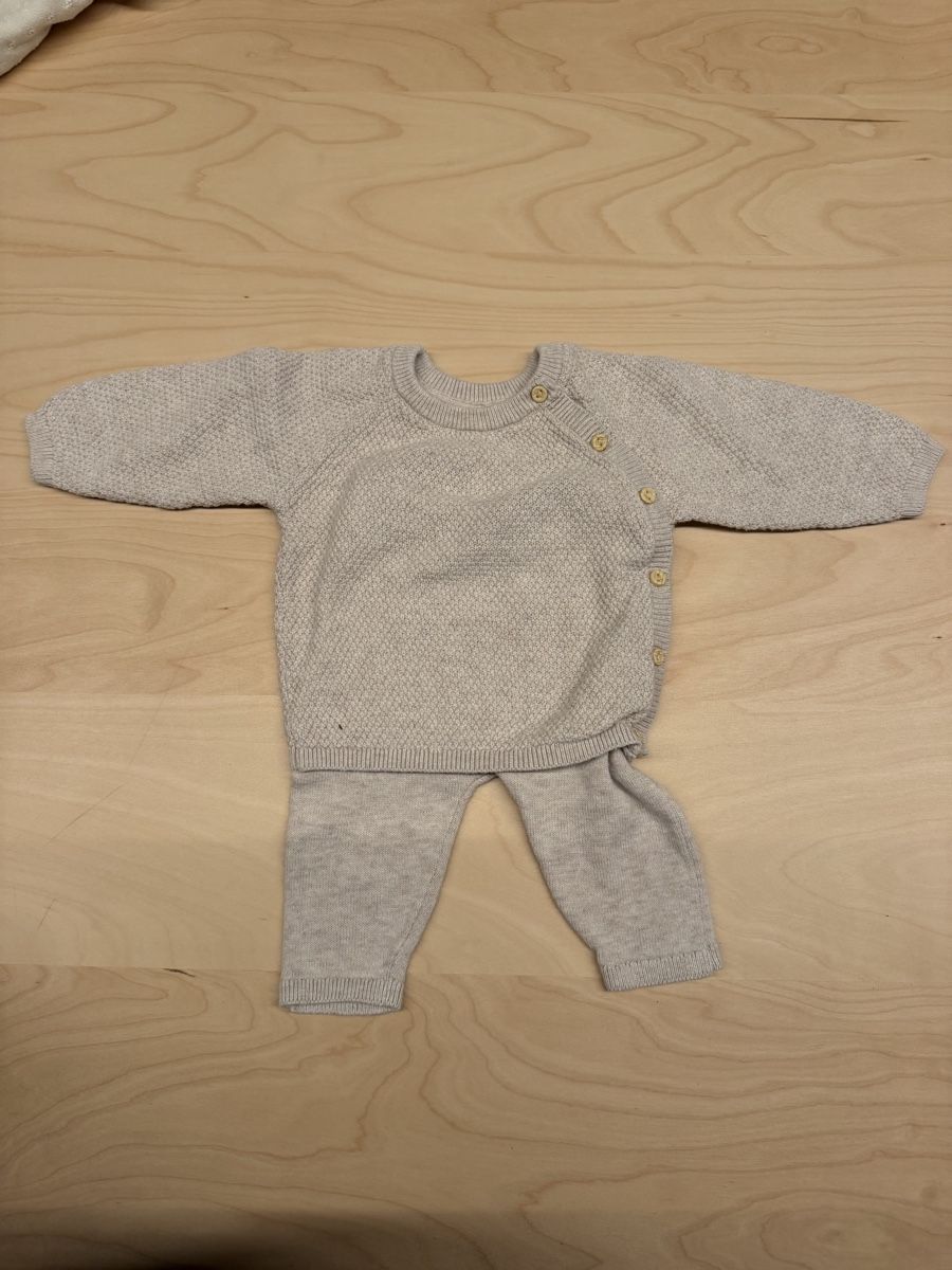 H&M Lotti & Set di vestiti: Lot de 3 ensembles HM pour bébé – Usato da Martigny-Croix venduto da lau_2lm7 1