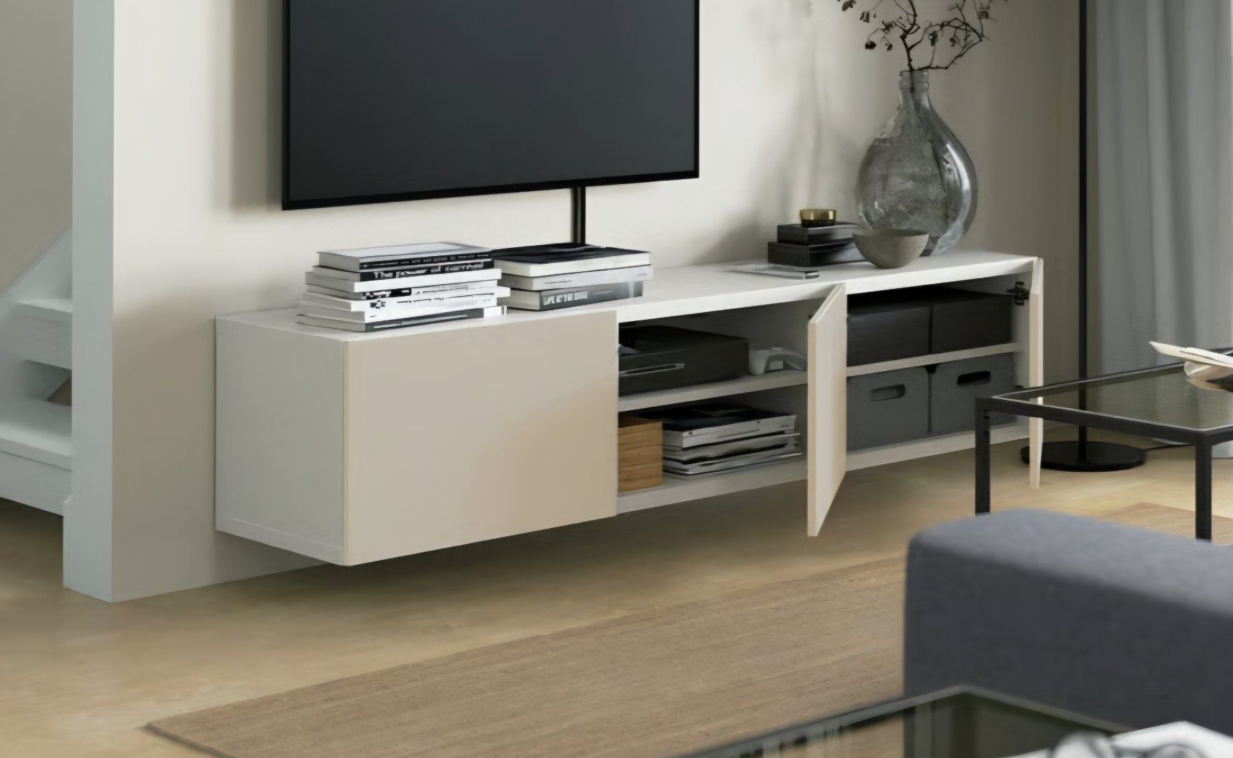 Ikea Mobili TV: Ikea Besta TV-Bank – Usato da Winterthur venduto da sacha.glaser 2