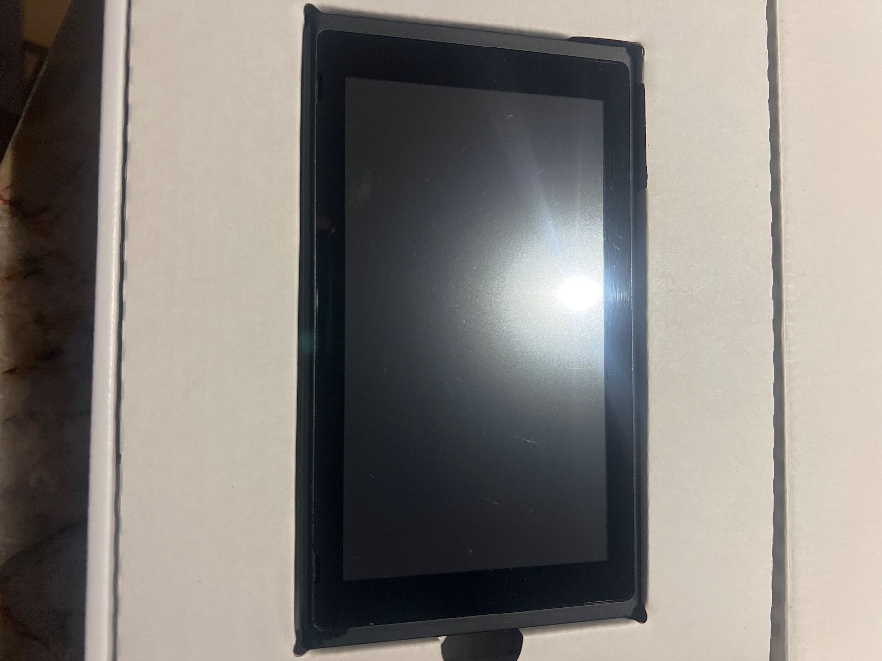 Nintendo Console: Nintendo Switch Console - New, Complete in Box! – Nuovo (secondo la descrizione) da Oberägeri venduto da rus_7vhx 3