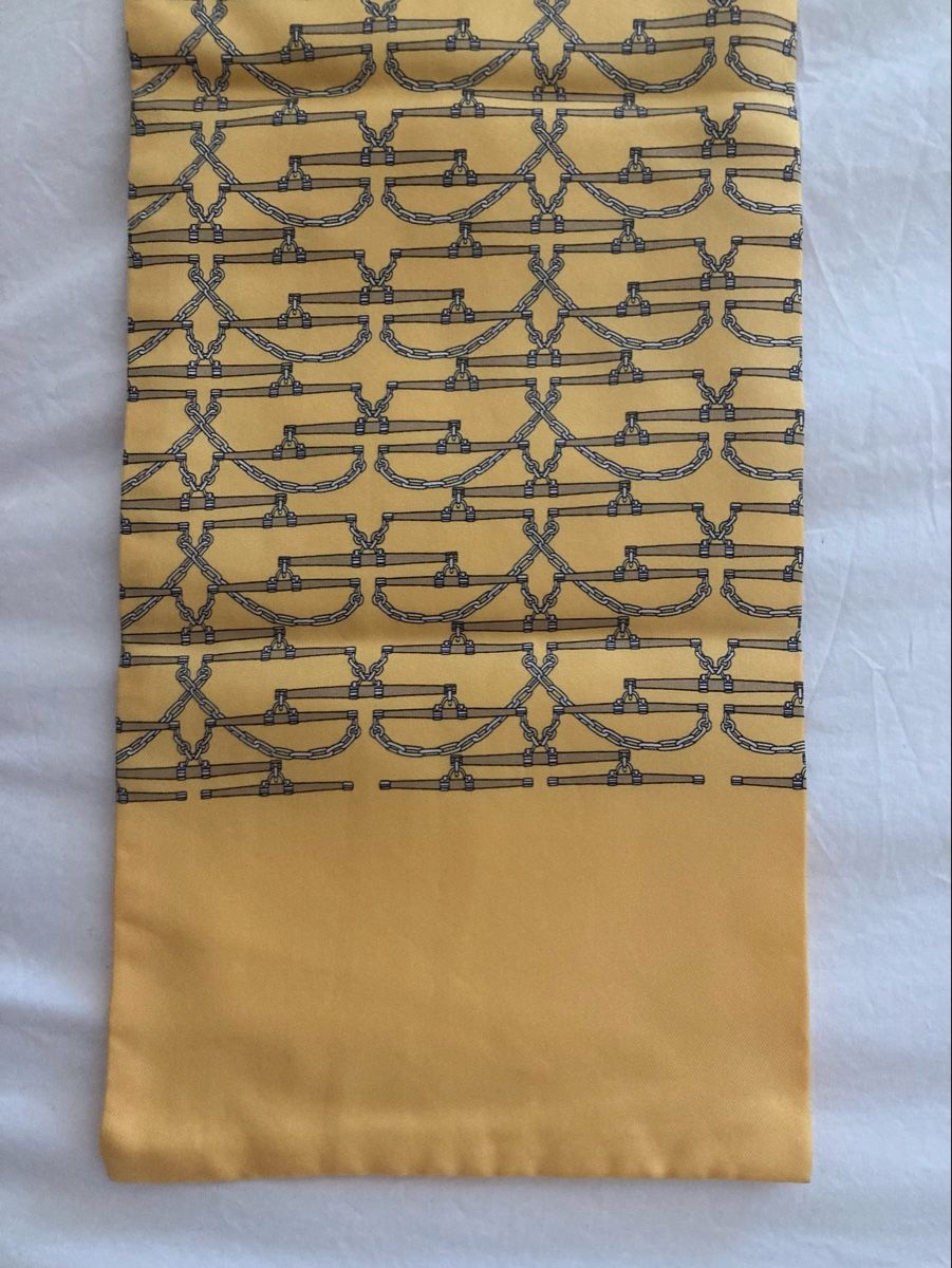 Hermès Foulards, Tücher & Schals: Schmaler Vintage Schal Hermès Paris – Gebraucht aus Zürich von mainau16 4