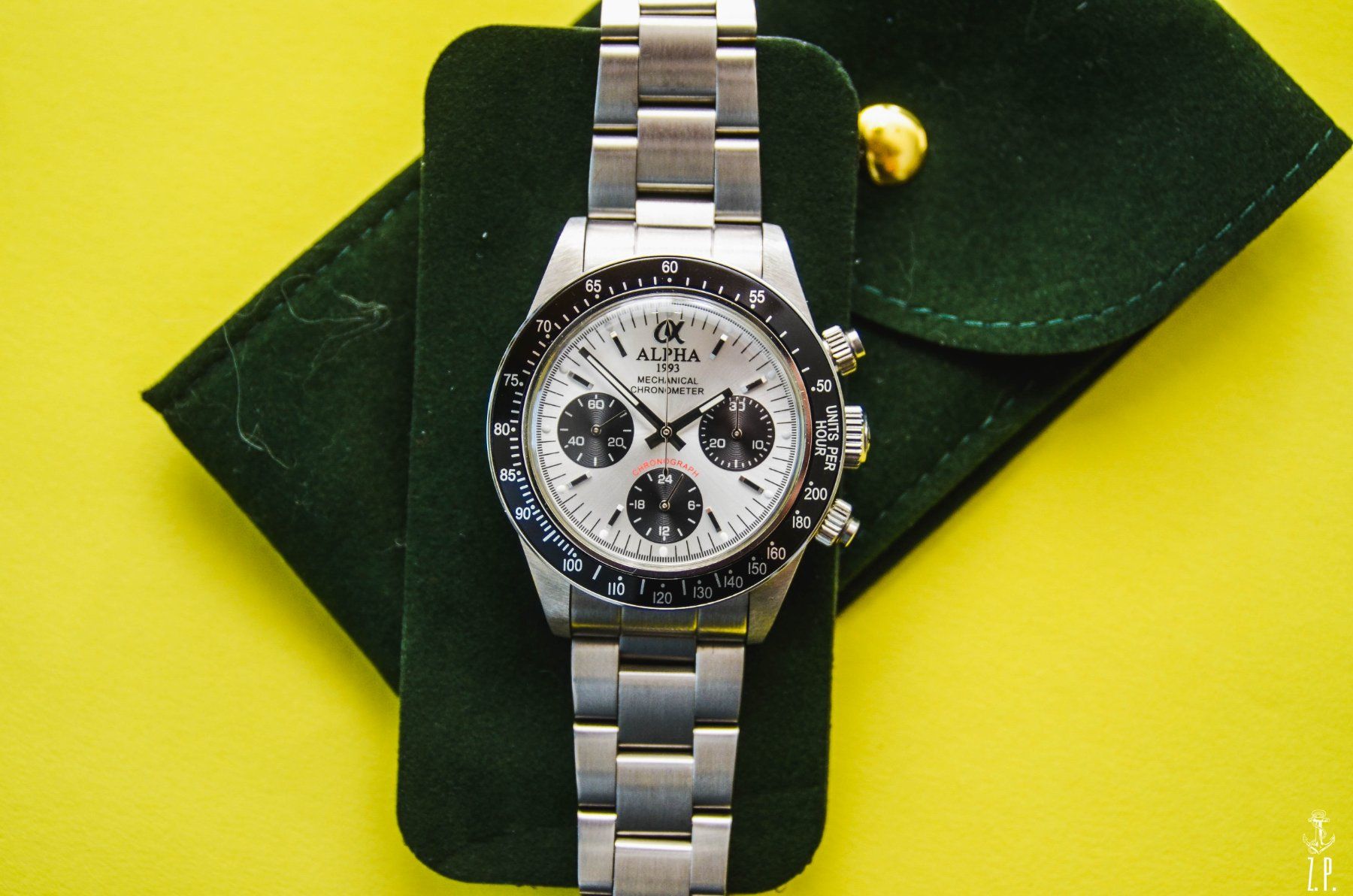 Orologi: Alpha Mechanical Chronograph Panda Daytona Vintage Design – Usato da Boswil venduto da ZPwatches 1