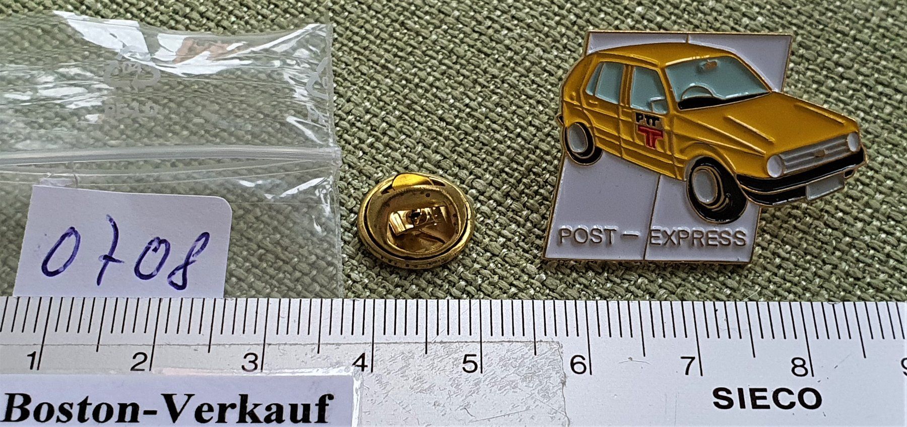 Volkswagen Placchette & Badge: O708 - Pin Die Post PTT VW Golf Post Express – Usato da Reinach BL venduto da Boston-Verkauf 1