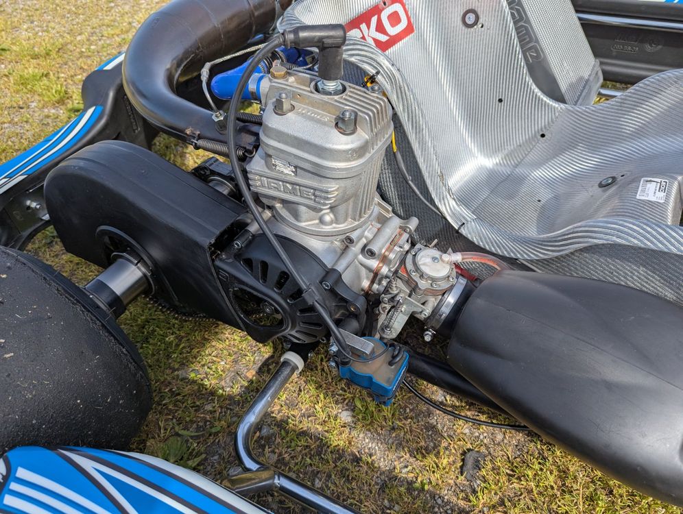 Karts: Rennkart Praga mit Motor X-30 – D'occasion à Zauggenried par babuk 9