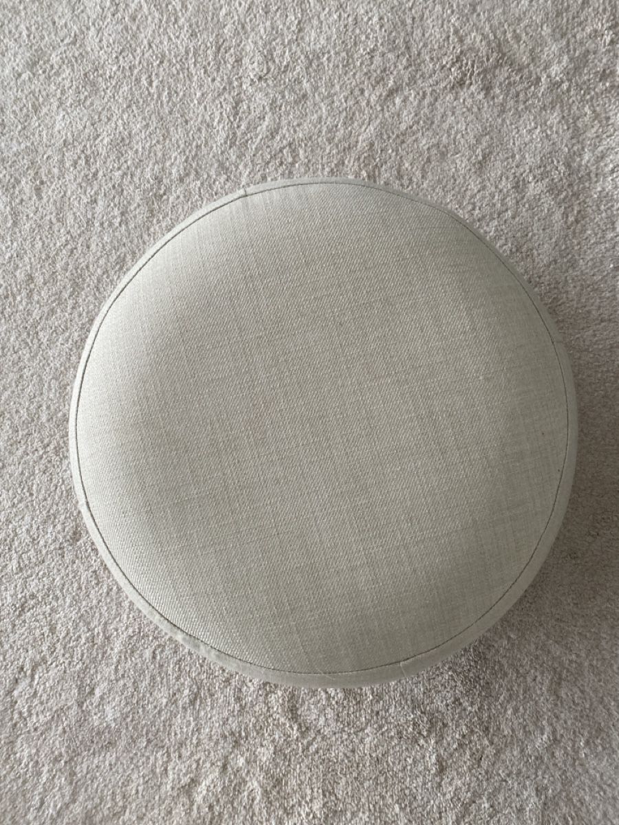 Hocker: Hocker rund hellbeige Stoff guter Zustand – Gebraucht aus Neunkirch von ann_852s 2