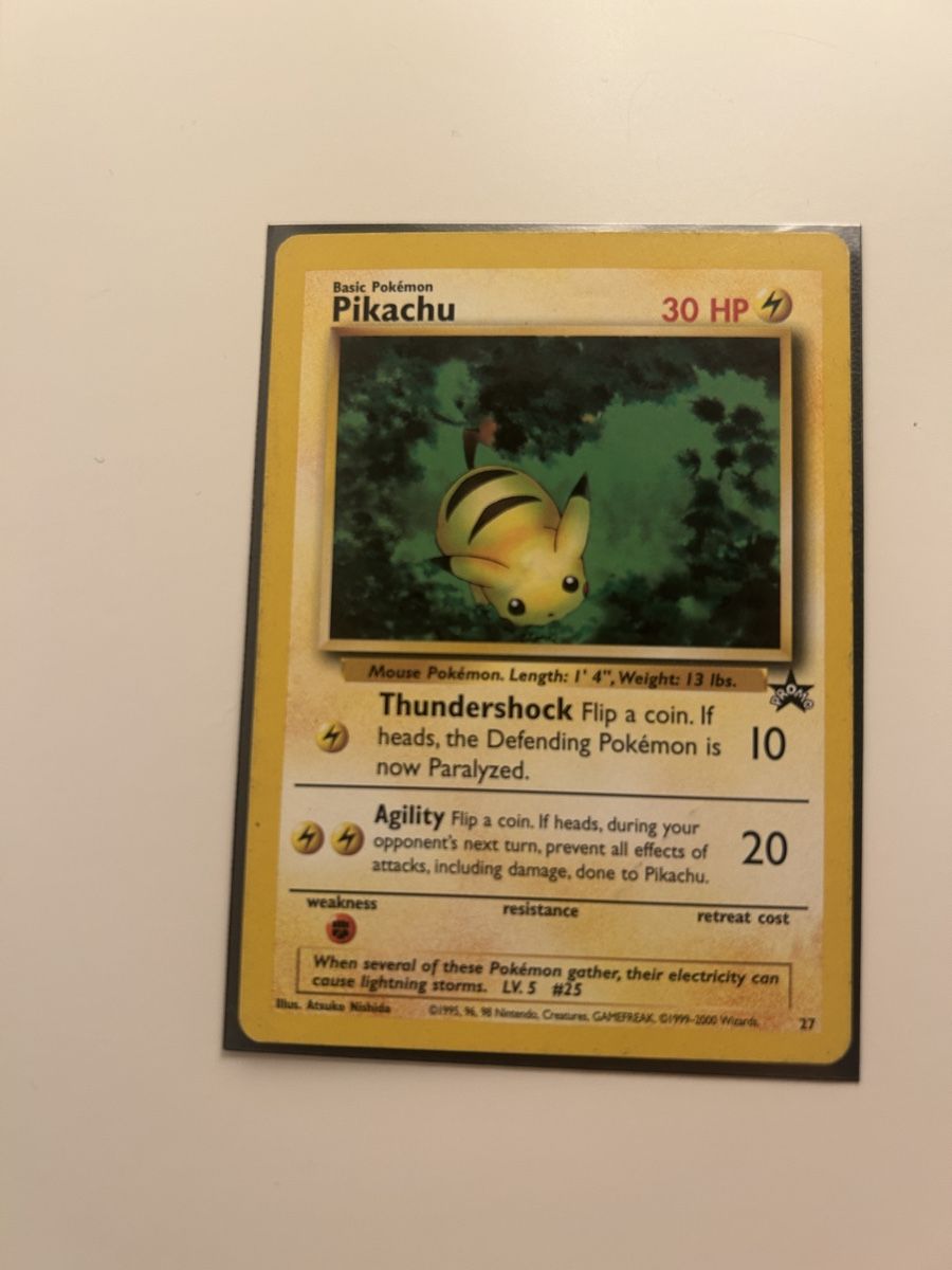 Pokémon Cartes à collectionner: Pikachu Black Star Promo – D'occasion à Kestenholz par Norvik