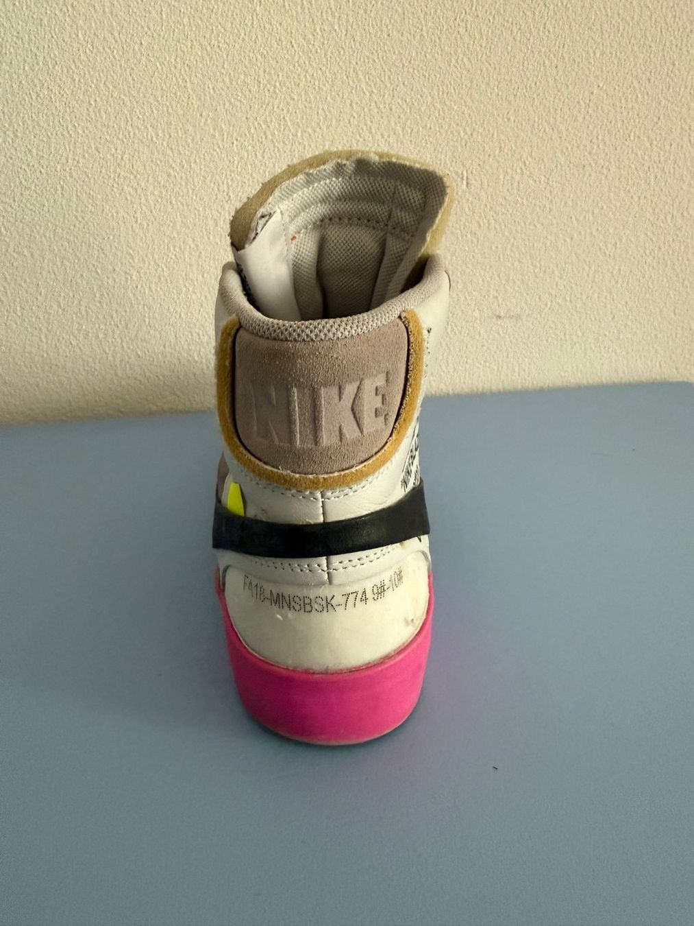 Nike Scarpe da uomo: Nike Blazer Mid Off-White Gr. 43 – Usato da Luzern venduto da luc_fw2x 1
