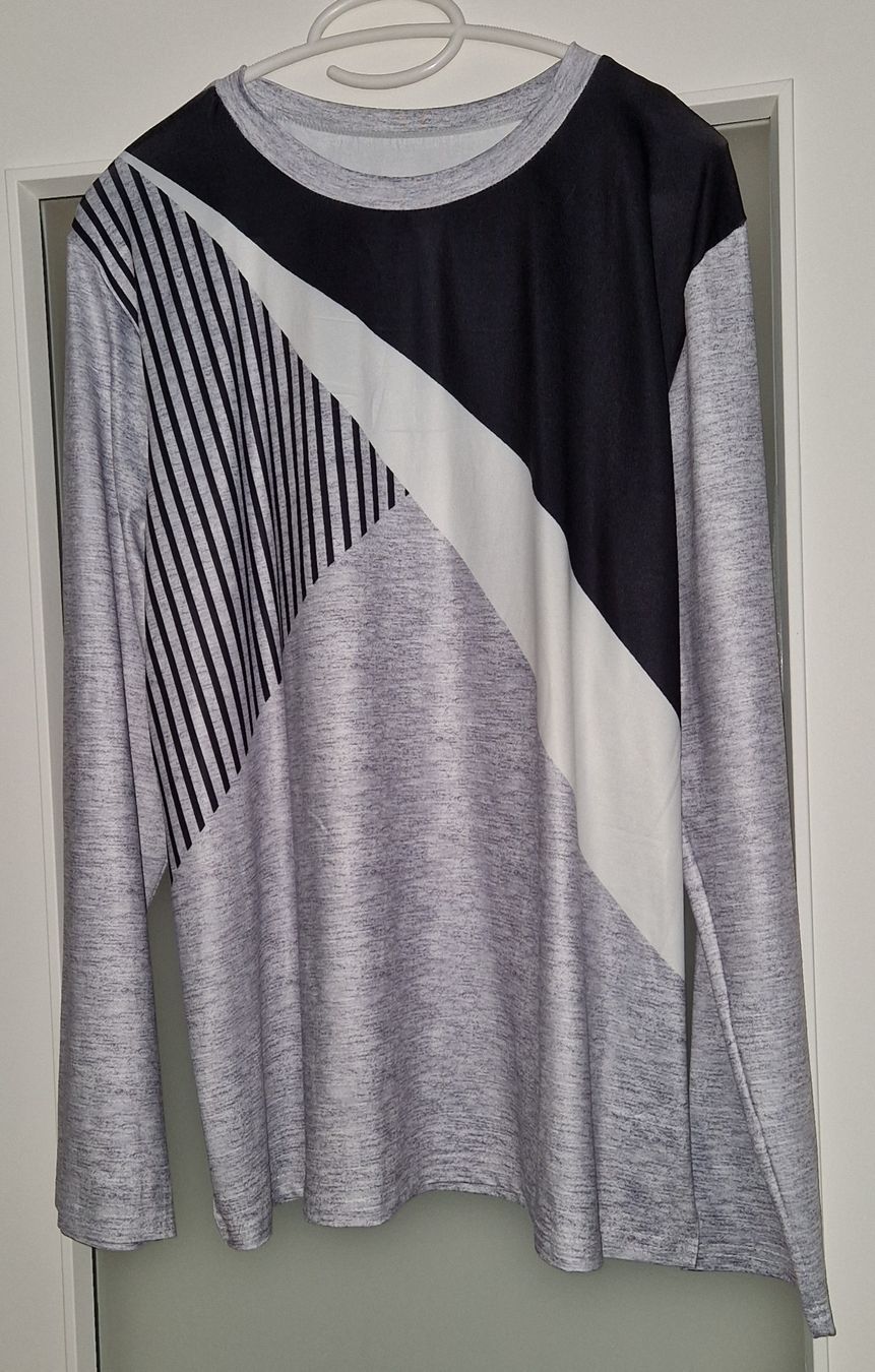 Maglioni & Felpe: pull (Neuf) grandeur Xxl – Usato da Couvet venduto da Pioune