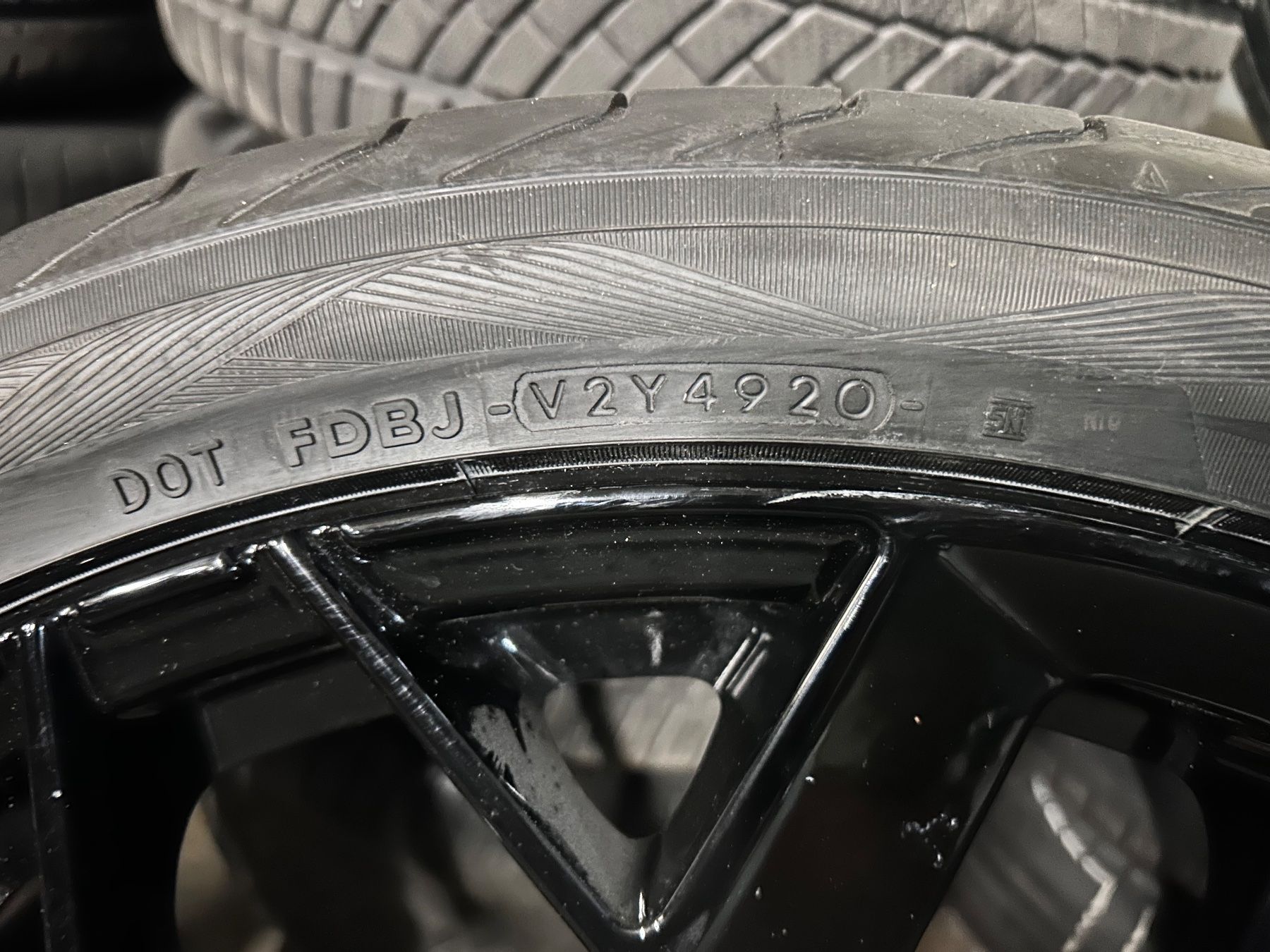 Porsche Pneumatici & Ruote complete: Porsche Cayenne Alufelgen – Usato da freienbach venduto da gatuzo 8