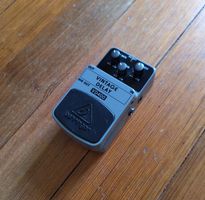 Behringer Vintage Delay VD400 Guitarpedal