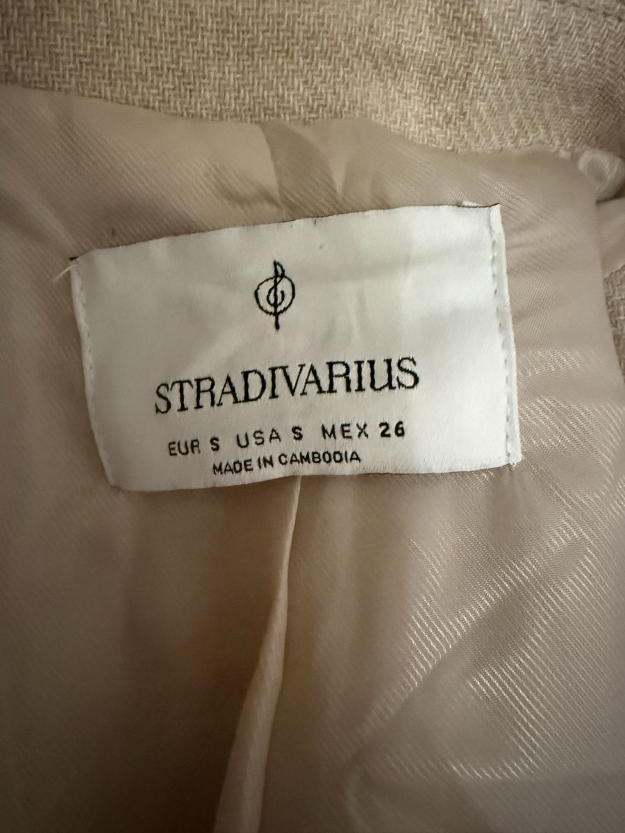 Stradivarius Mäntel: Stradivarius Mantel Gr. S – Neu (gemäss Beschreibung) aus Rapperswil SG von cxmm 3