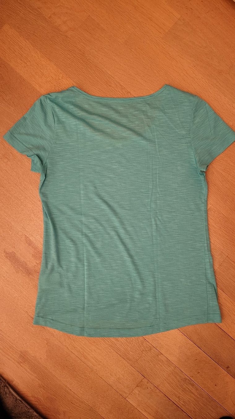 Reebok T-shirt: Reebok Shirt / Grösse M – Usato da Uetendorf venduto da Heyhey3661 1
