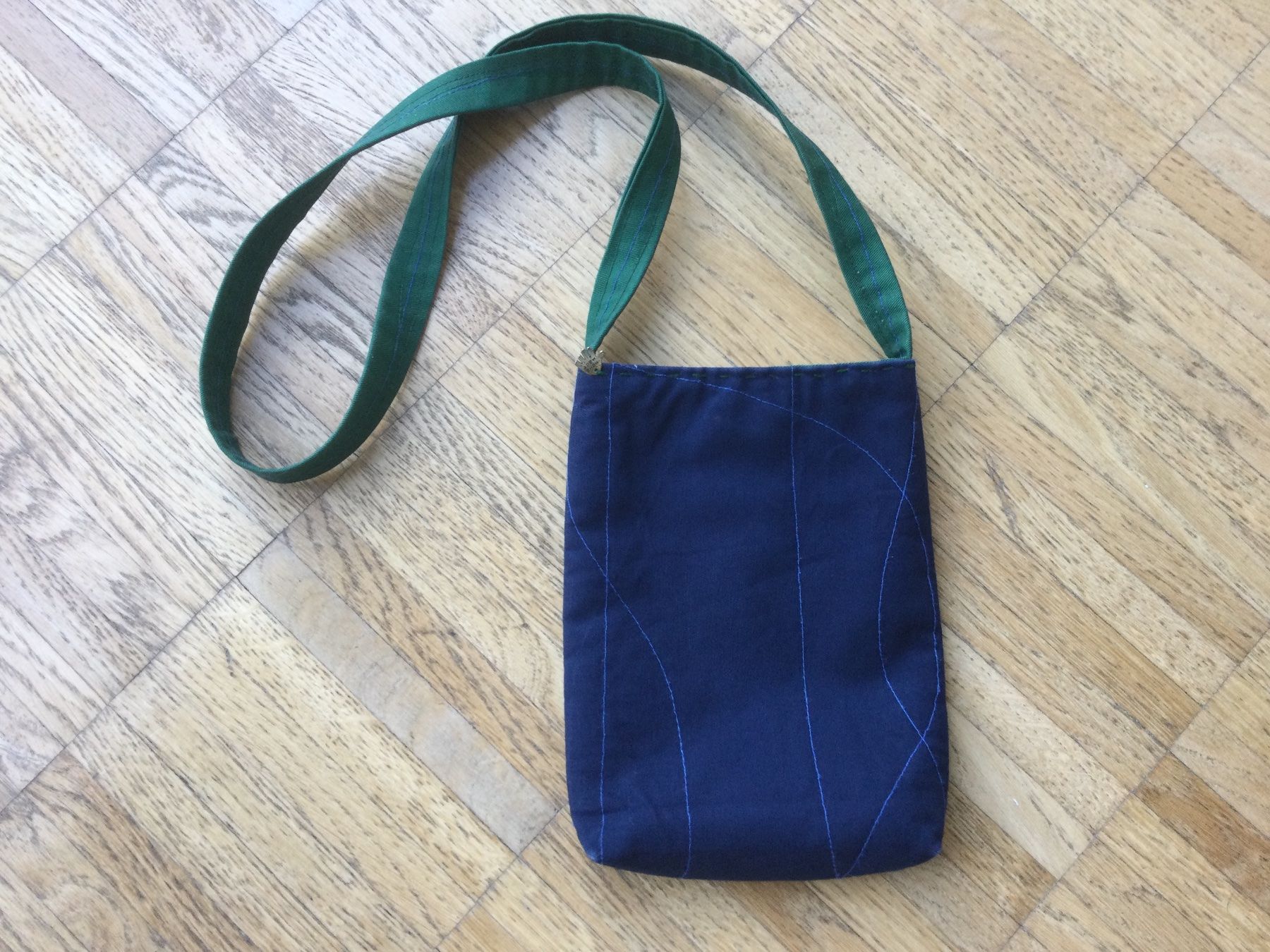 Borse: Schultertasche Pferd Hand-made – Usato da Zürich venduto da ShadowVorlon 1