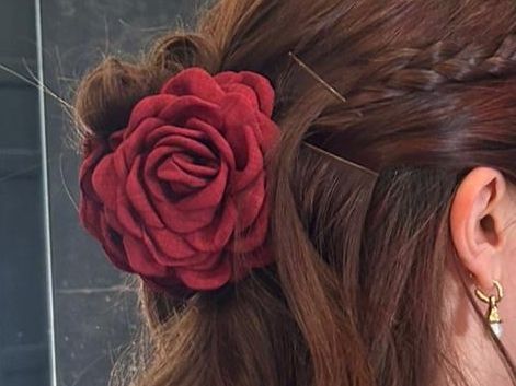 Accessori per capelli: Cute flower hairclip – Usato da Fribourg venduto da mariedw 3