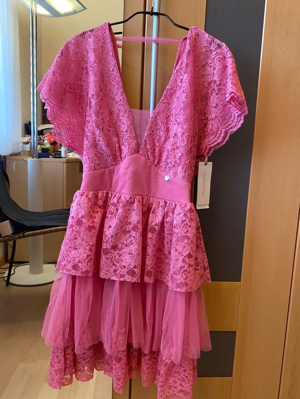 Vestiti: Rinascimento Spitzenkleid 36 s (Neu) – Nuovo e nell'imballaggio originale da Lienz venduto da Alexandra_001 2