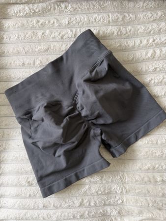 Summer Sale: Grey Seamless Scrunch Butt Shorts Size S