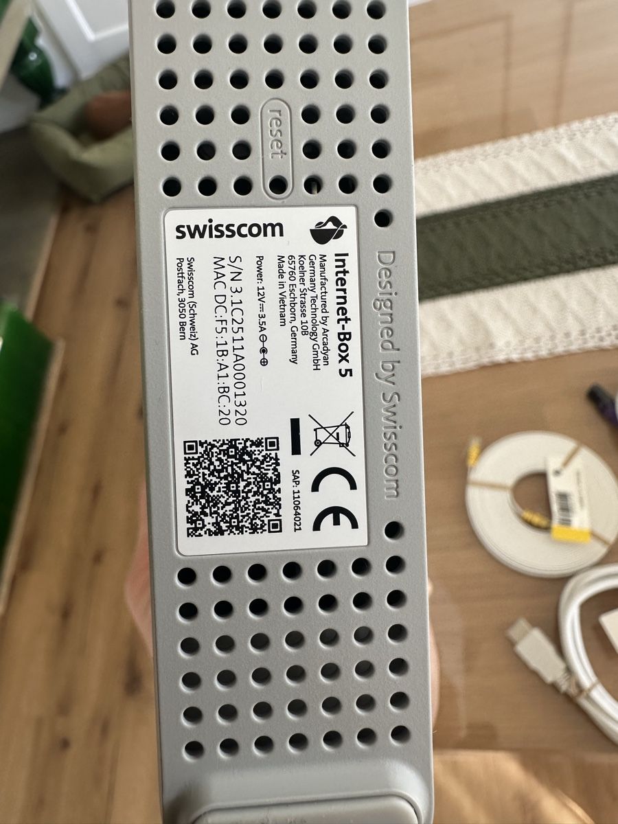 Swisscom Modem & Router: Swisscom Router und Wlan Box – Usato da Safenwil venduto da Robin_27 2