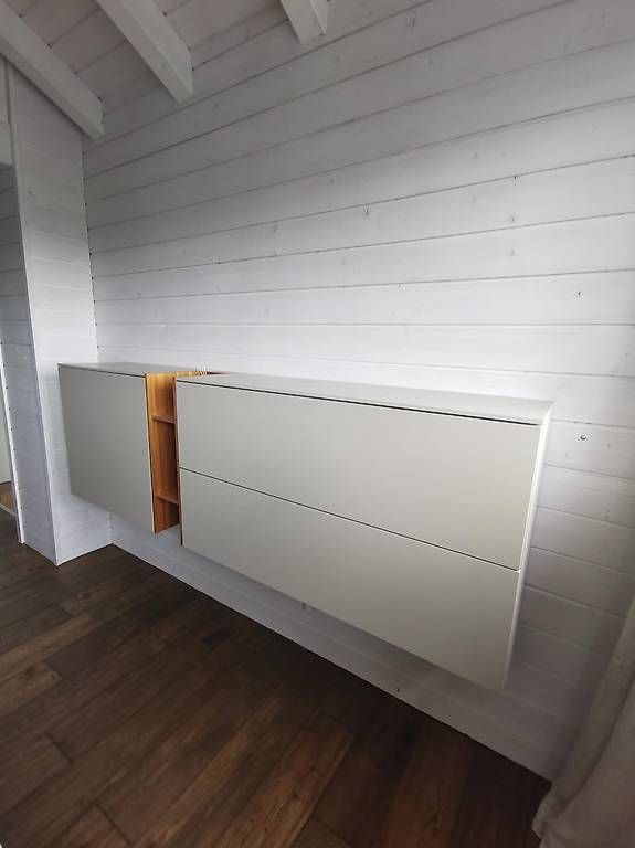 Kommoden: Sideboard hängend – Gebraucht aus Schübelbach von chile01