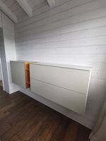 Sideboard hängend
