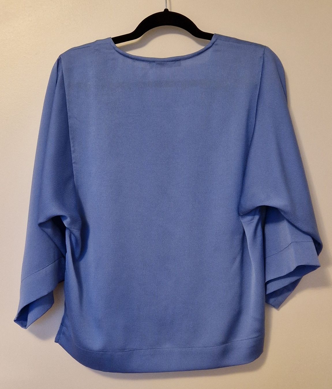 Mango Camicette: MANGO Elegante Bluse mit V-Ausschnitt, blau, Gr. S – Nuovo (secondo la descrizione) da Allschwil venduto da merve_g 1