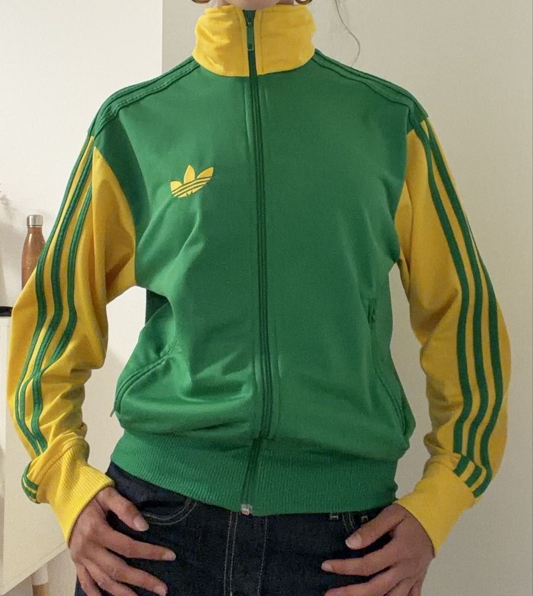 Adidas Vestes: Jacket Adidas verte et jaune – D'occasion à Pully par luc_9sgk