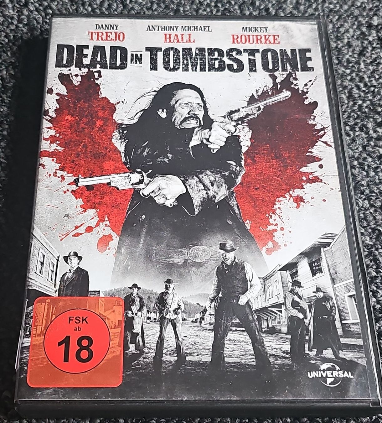 Tutti i DVDs: Action DVD "Dead in Tombstone" (20682) – Usato da Ruswil venduto da jan_bxl5