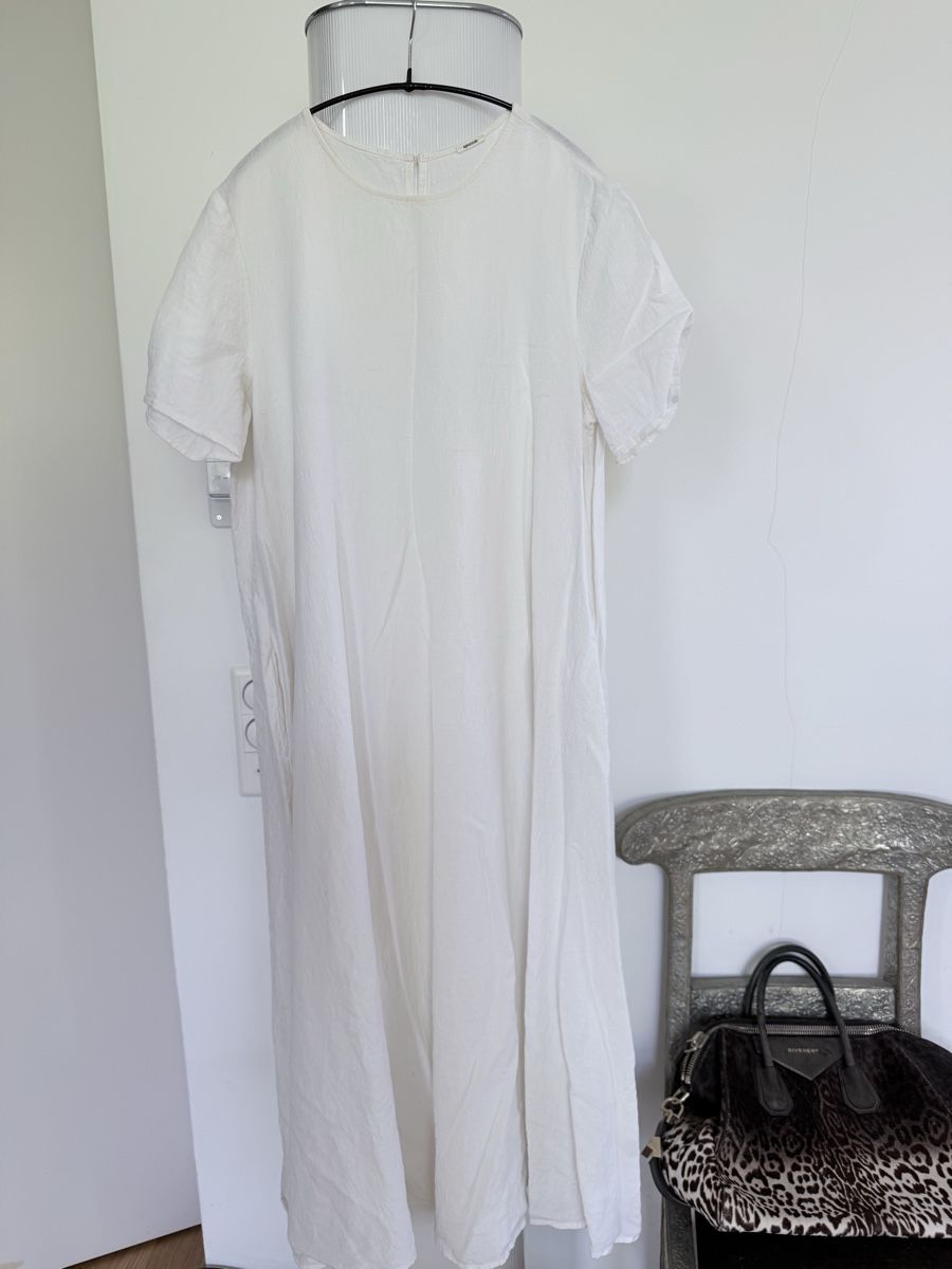 Vestiti: Leinenkleid. Wunderschön. Mit Pockets!  – Nuovo (secondo la descrizione) da Zürich venduto da Reloved2020